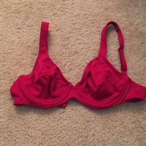 Red/pink bra
